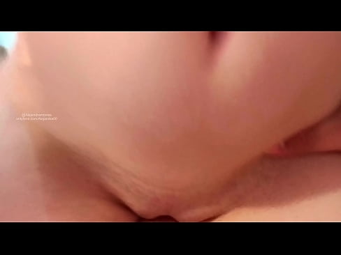 ❤️ Spavao sam u sestrinoj sobi i tako sam se probudio ❤️❌ Domaći porno kod nas