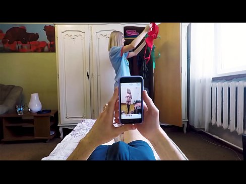 ❤️ Polusestra je natjerala brata da svrši neposredno prije nego što je mama došla kući ❤️❌ Domaći porno kod nas