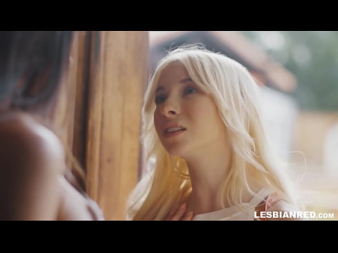 ❤️ Djevojka dolazi kući nekoliko mjeseci kasnije i na kraju jede mačkinu macu ❤️❌ Domaći porno kod nas